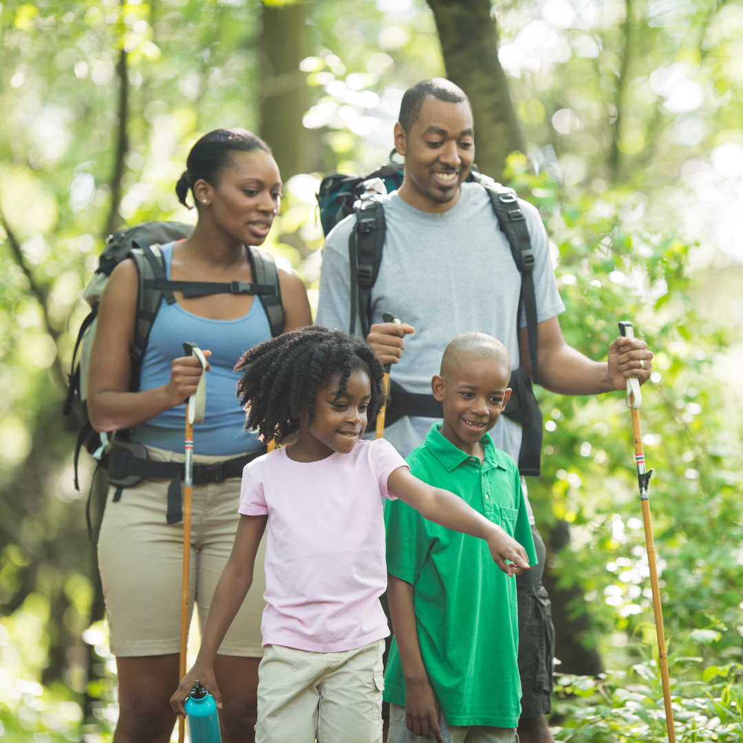 6 Outdoor Family Workouts To Enjoy Any Season