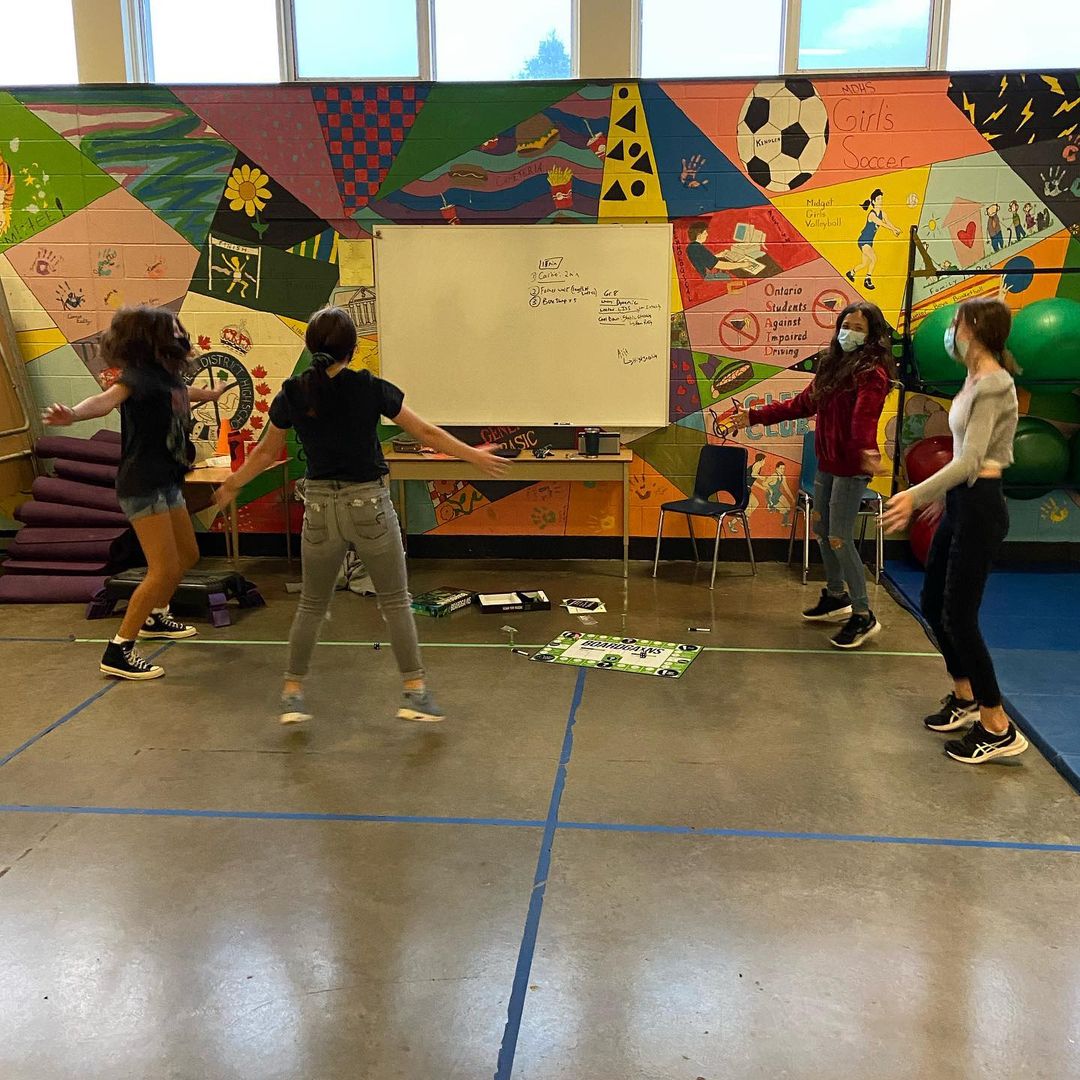 Boardgains Used for Physical Education in School - Teaching Fitness to Students